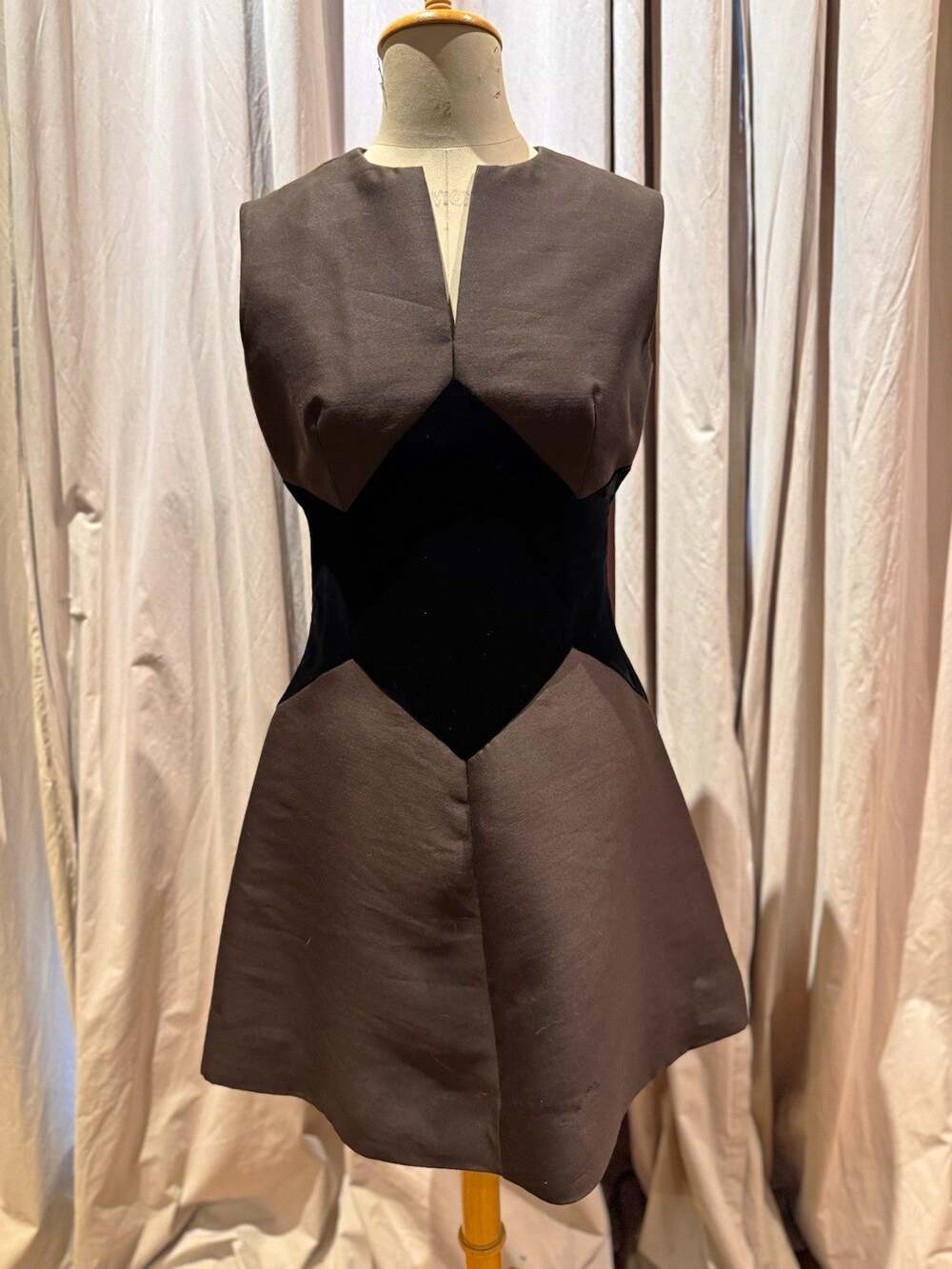 VTG 1960s Nardiello for Rona Architectural Mod Cocktail Mini Dress M